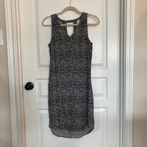 Small Old Navy casual dress